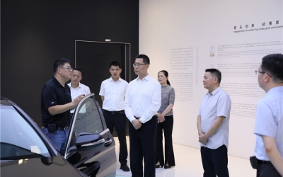 浙江省副省長盧山蒞臨mg冰球突破調研